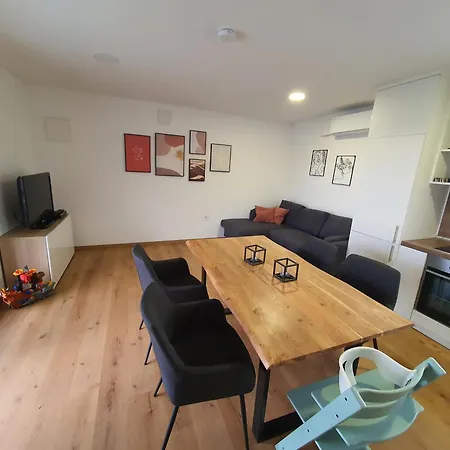 Apartamento Weizblick *